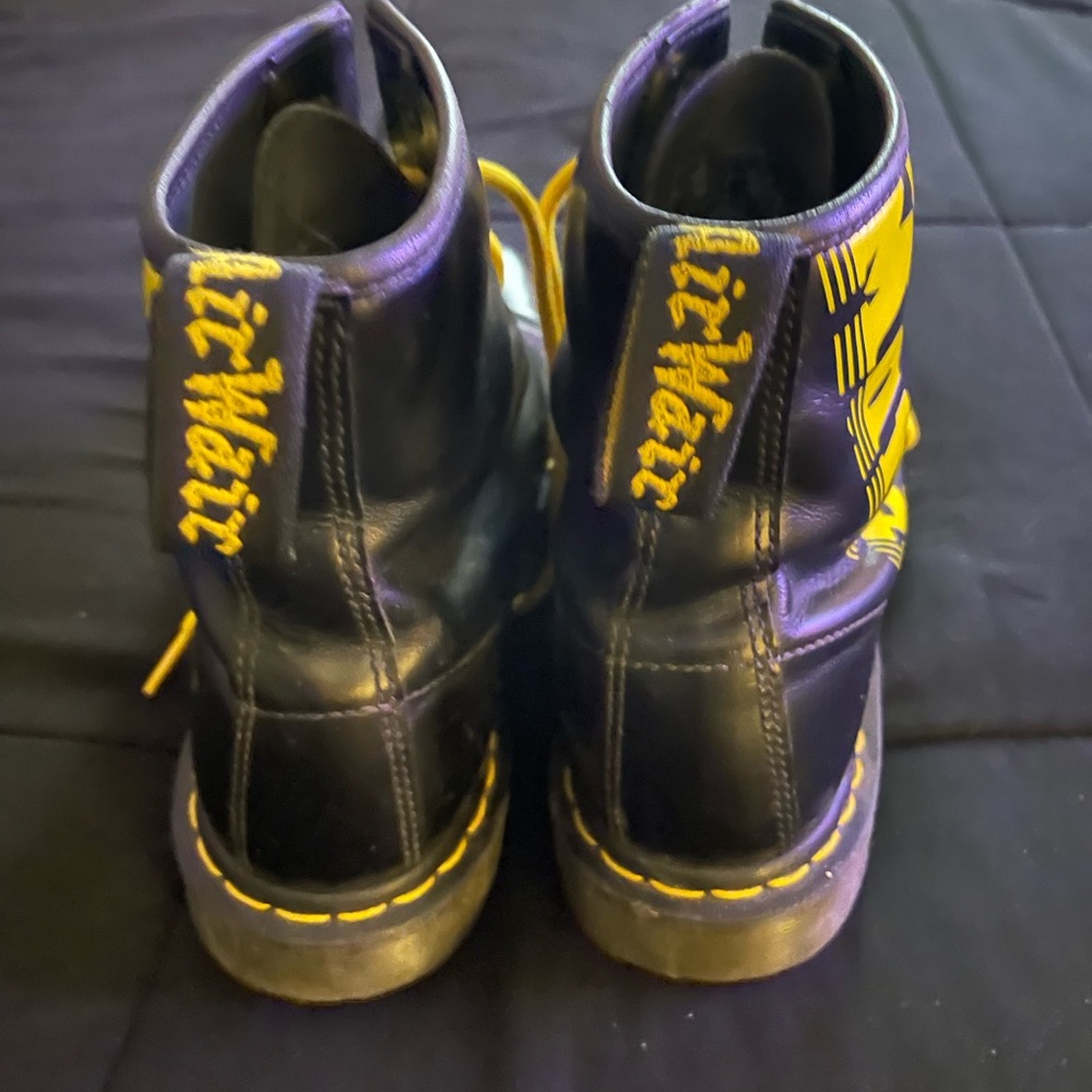 Dr Marten Boots - Picture 3 of 5